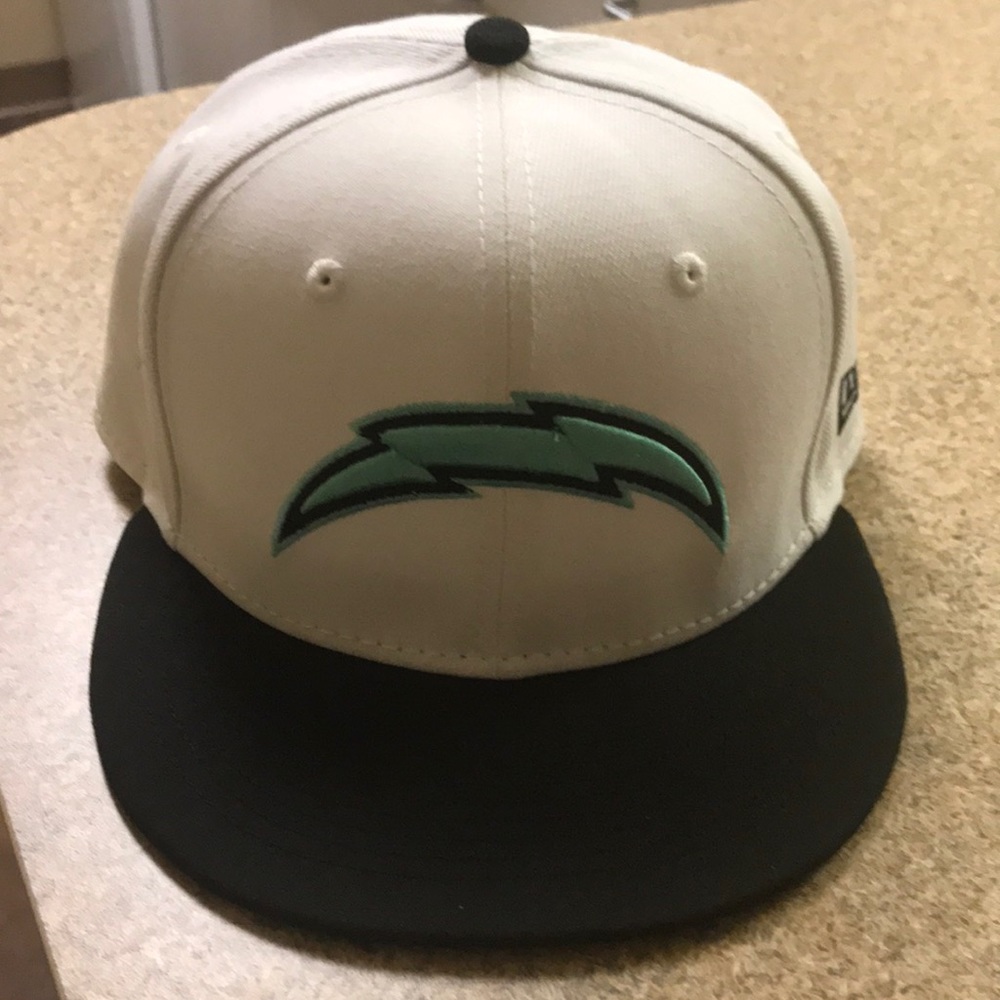 Los Angeles Chargers SNAPBACK Hat